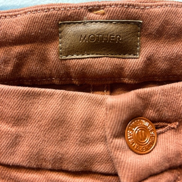 MOTHER The Looker Fray Ankle Jean - Picture 4 of 7